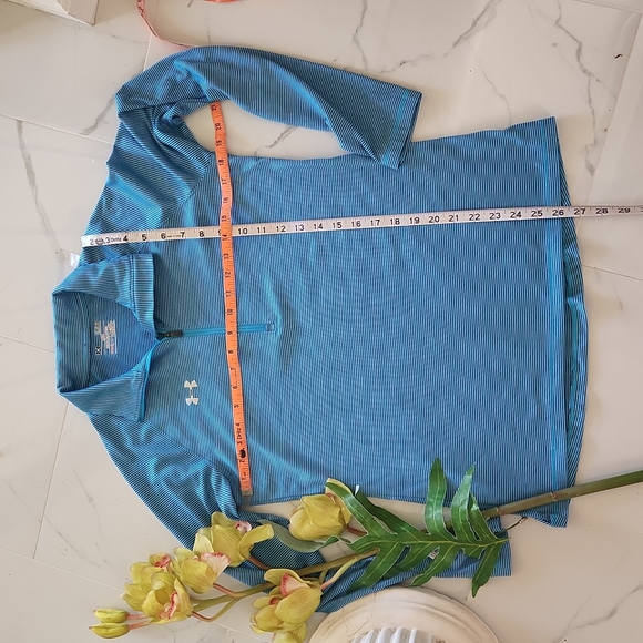 Under Armour Turquoise Small Petite Long Sleeves Athletic Heat Gear Top - Picture 7 of 9